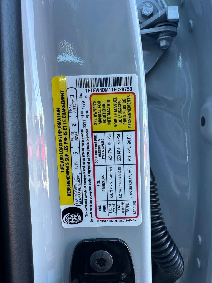 2026 Ford F-450 Super Duty DRW PLATINUM 4WD CREW CAB 8' BOX Photo