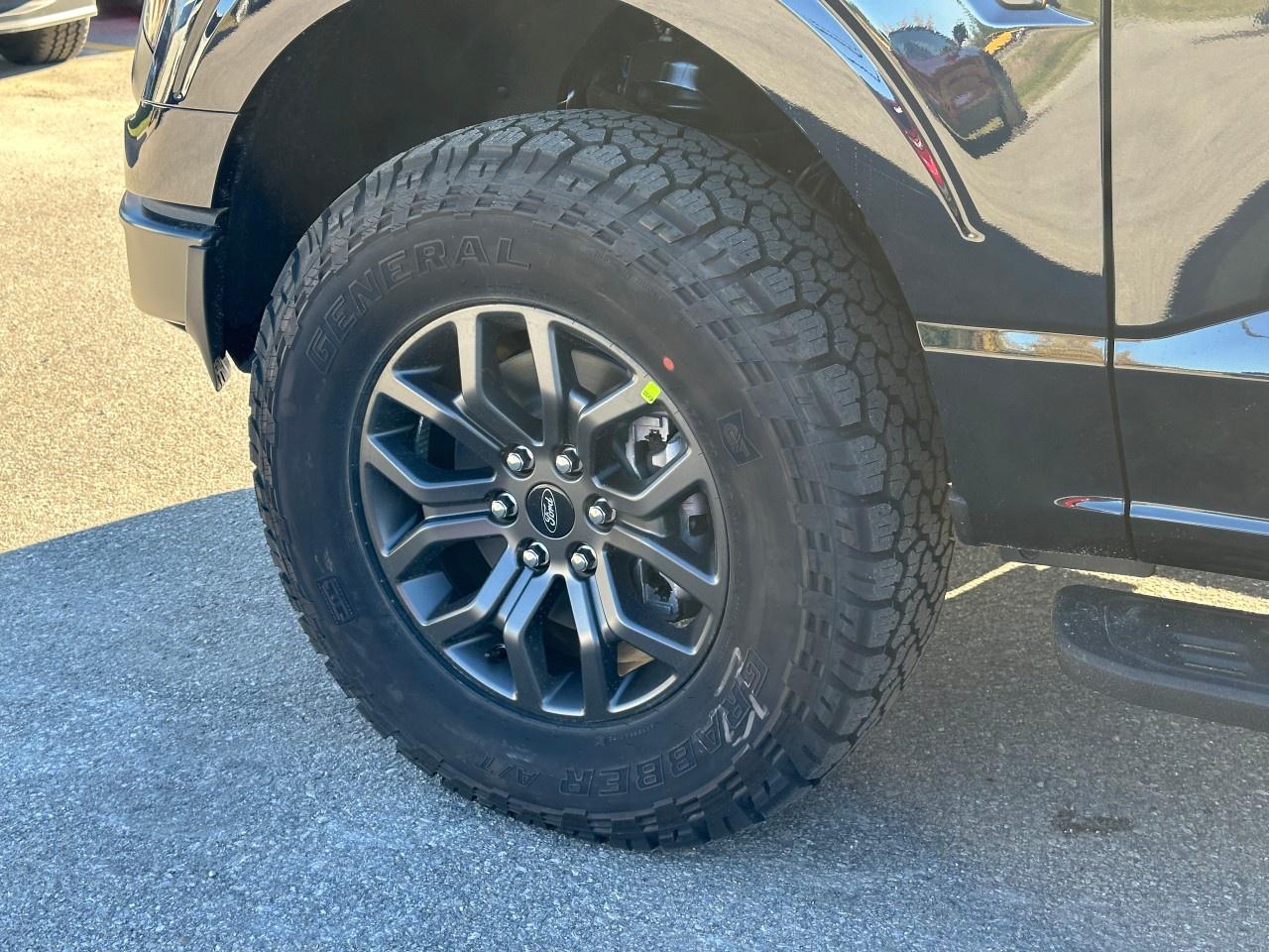 2025 Ford F-150 Tremor 4WD SuperCrew 5.5' Box Photo