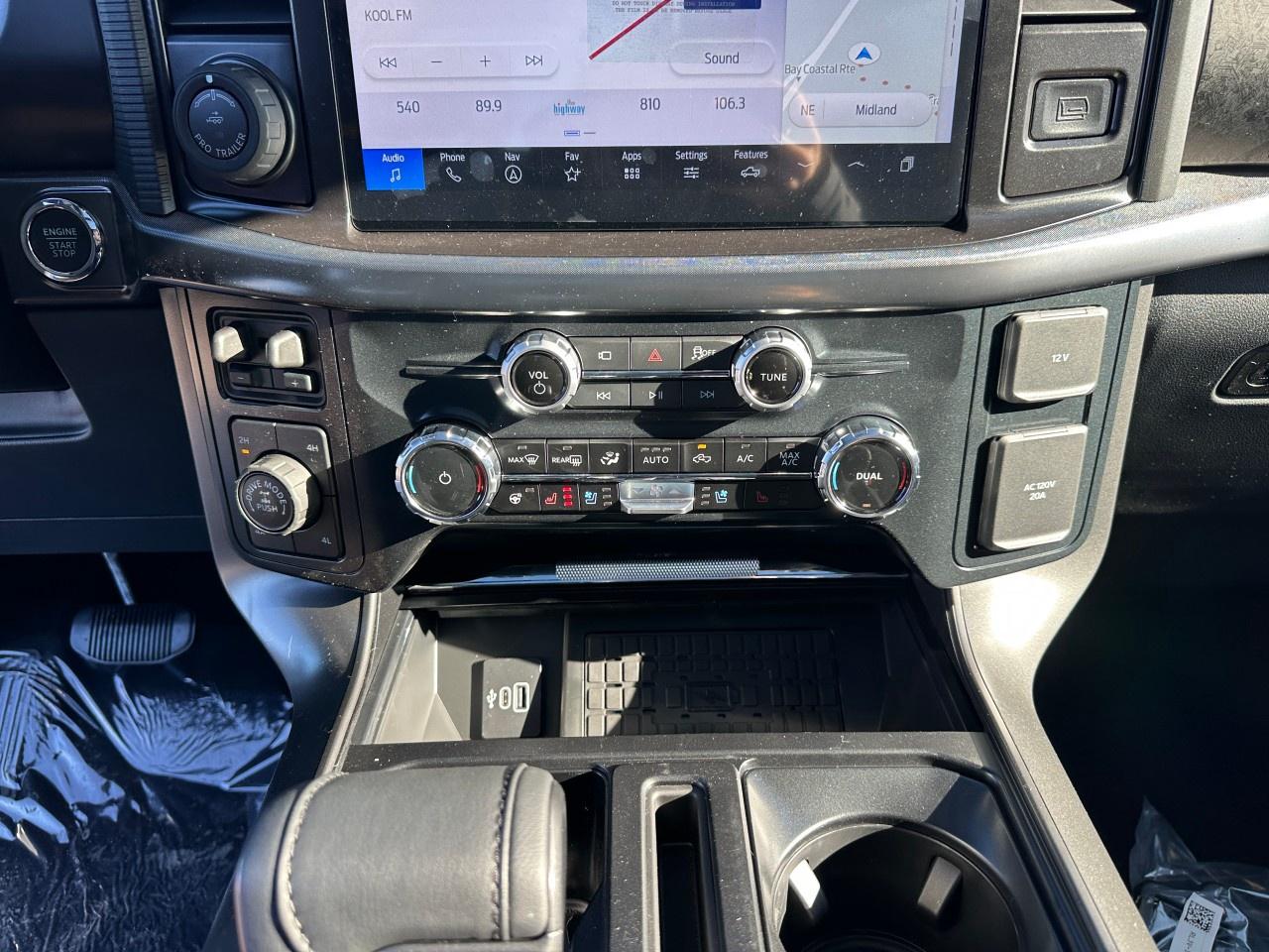 2025 Ford F-150 Tremor 4WD SuperCrew 5.5' Box Photo