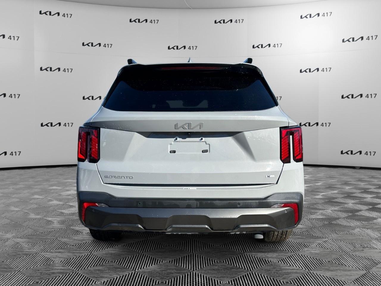 2024 Kia Sorento X-Line AWD Photo3