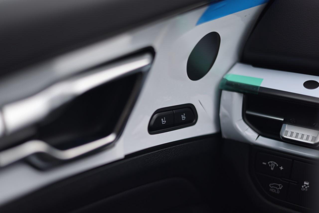 2026 Kia Sportage EX Premium AWD w/Black Interior Photo