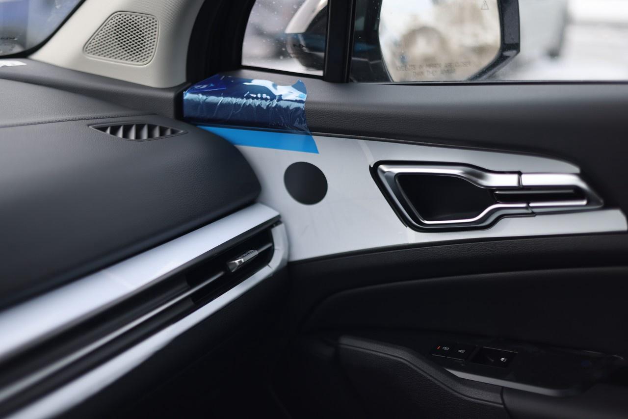 2026 Kia Sportage EX Premium AWD w/Black Interior Photo