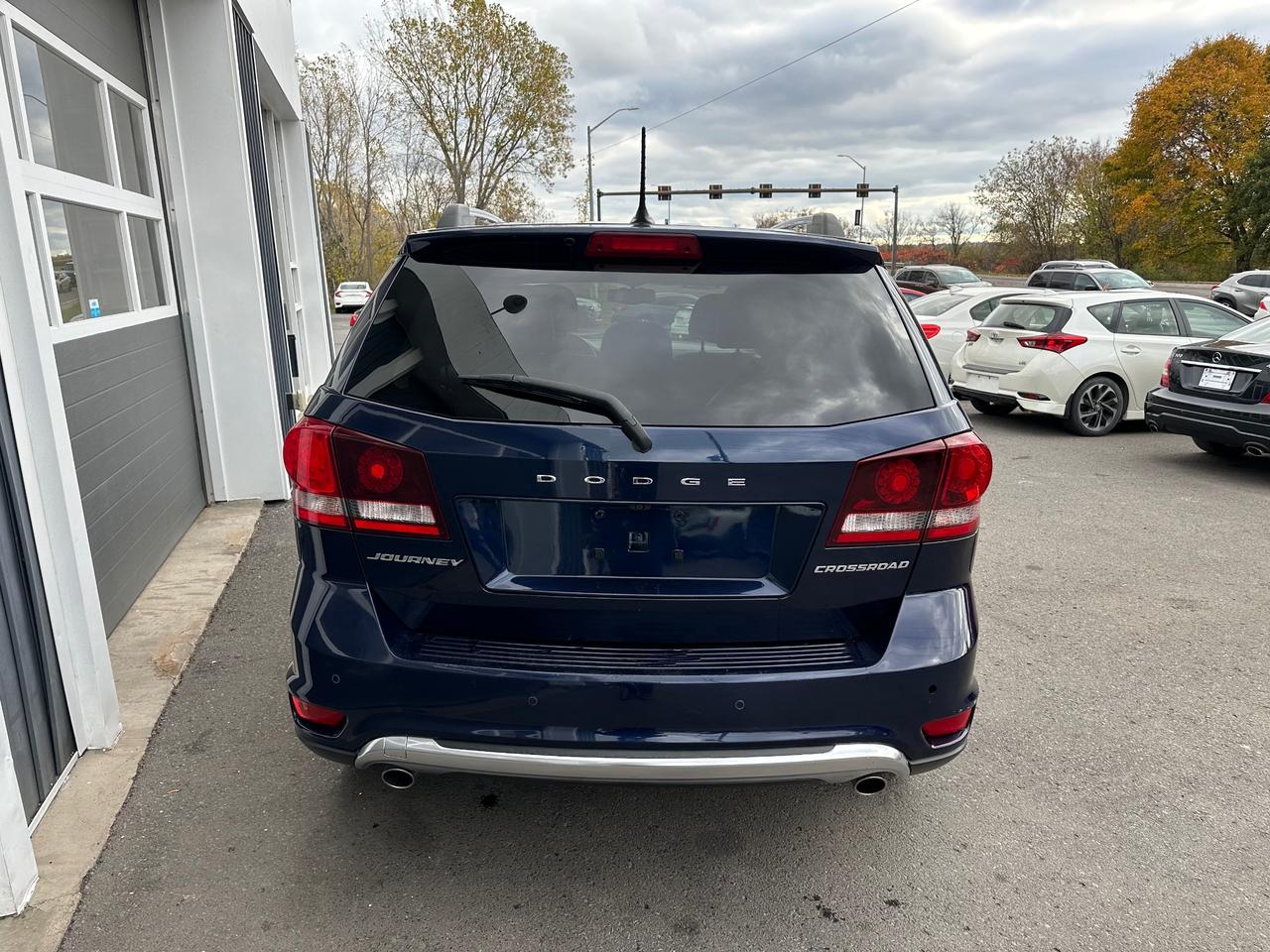 2017 Dodge Journey Crossroad Photo