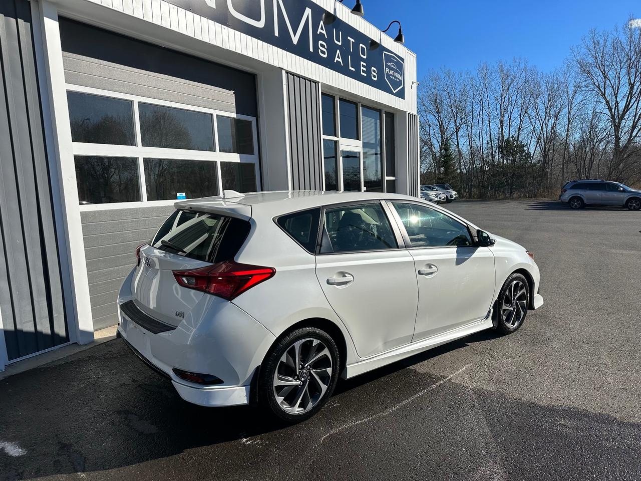 2018 Toyota Corolla IM Photo