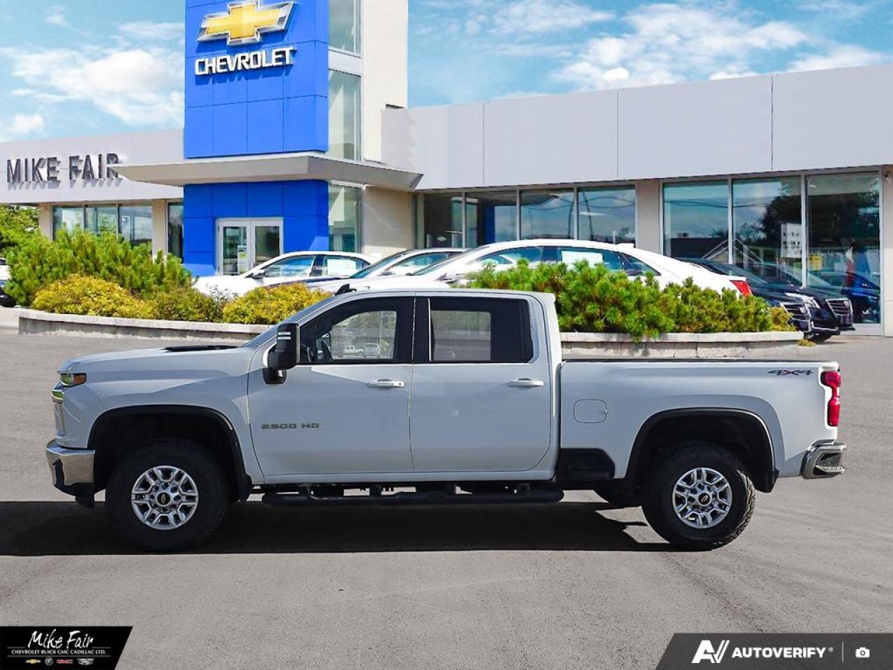 2022 Chevrolet Silverado 2500 HD LT keyless open/start,deep tint rear glass,outside power heated mirrors,heated steering wheel Photo2