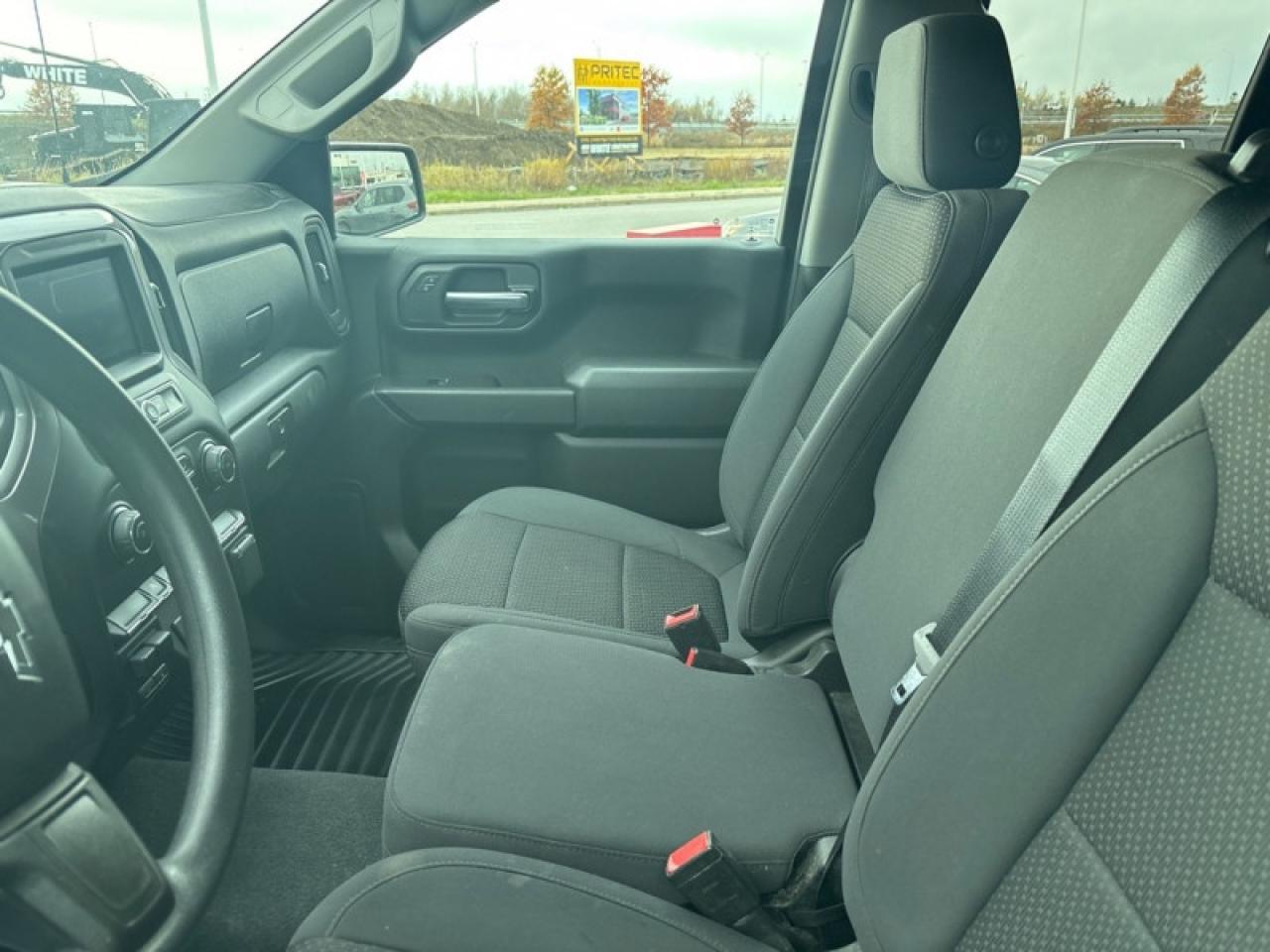 2020 Chevrolet Silverado 1500 Custom  - Apple CarPlay Photo