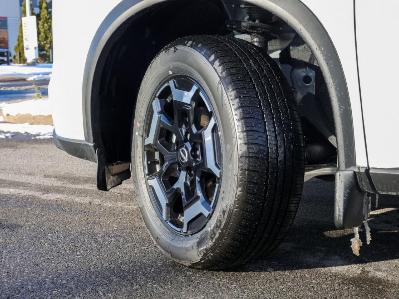 2025 Nissan Rogue Midnight Edition  - Moonroof Photo