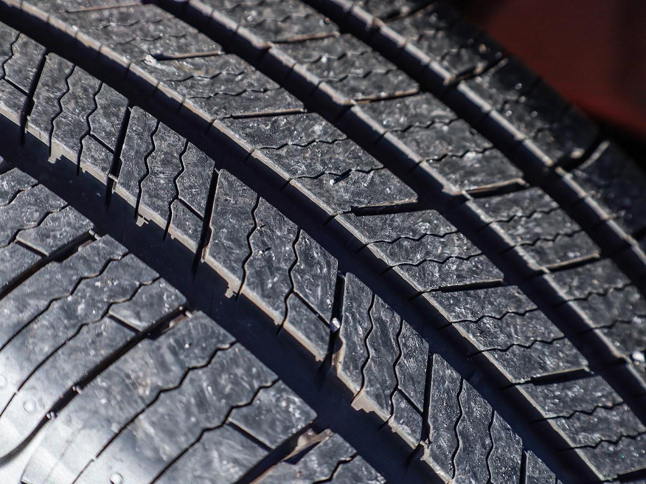 2020 Toyota Corolla LE Toyota Quality, Toyota Reliability! Photo