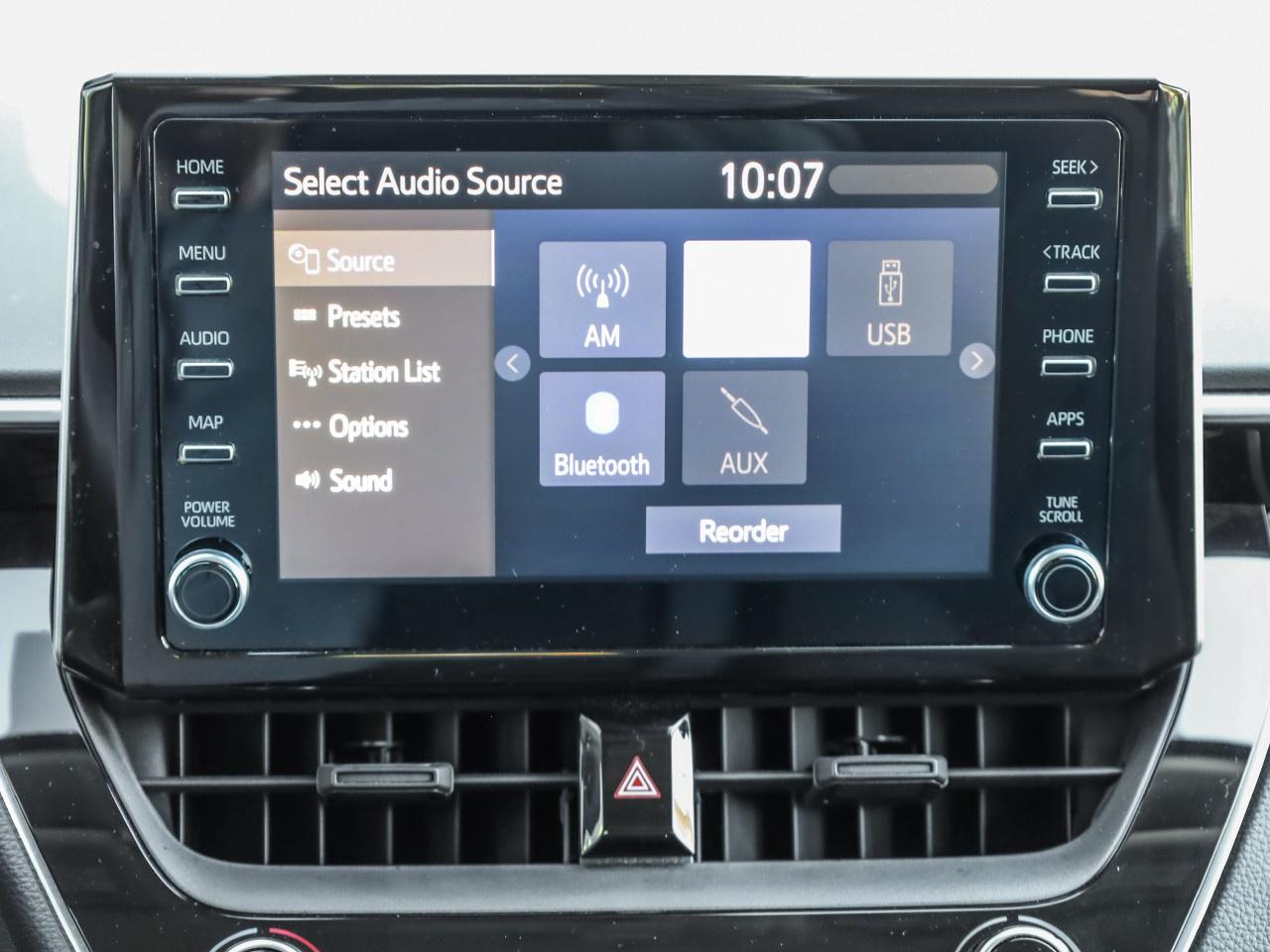 2020 Toyota Corolla LE Toyota Quality, Toyota Reliability! Photo