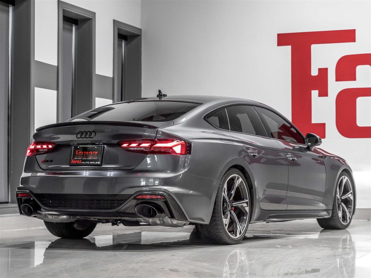 2021 Audi RS 5 Sportback SPORTBACK|CARBON OPTIC|CARBON INTERIOR|MASSAGE|HEADS-UP Photo