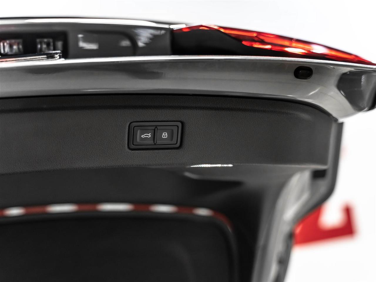 2021 Audi RS 5 Sportback SPORTBACK|CARBON OPTIC|CARBON INTERIOR|MASSAGE|HEADS-UP Photo