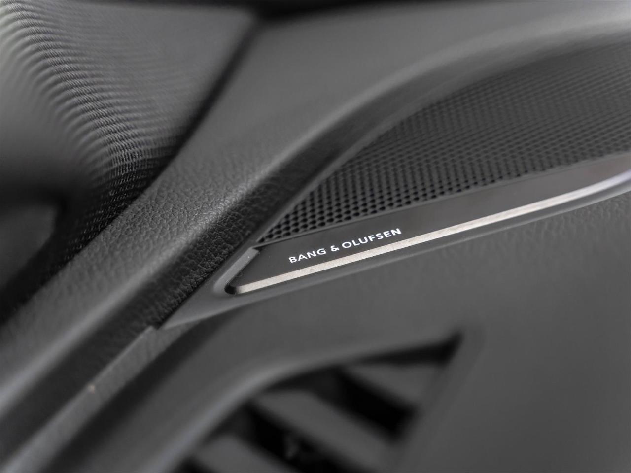 2021 Audi RS 5 Sportback SPORTBACK|CARBON OPTIC|CARBON INTERIOR|MASSAGE|HEADS-UP Photo