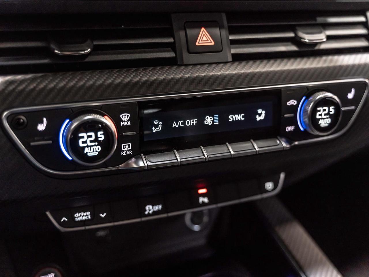2021 Audi RS 5 Sportback SPORTBACK|CARBON OPTIC|CARBON INTERIOR|MASSAGE|HEADS-UP Photo