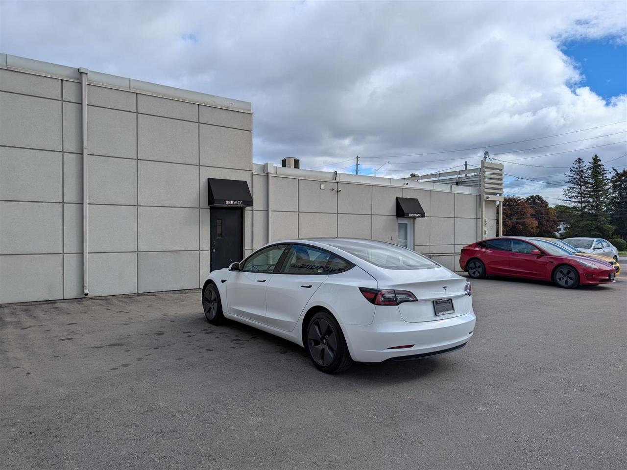 2021 Tesla Model 3 STANDARD RANGE PLUS Photo