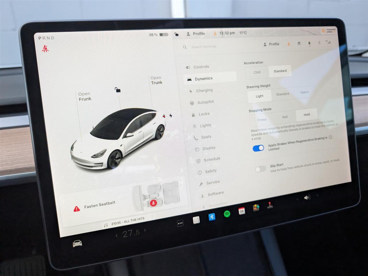 2021 Tesla Model 3 STANDARD RANGE PLUS Photo