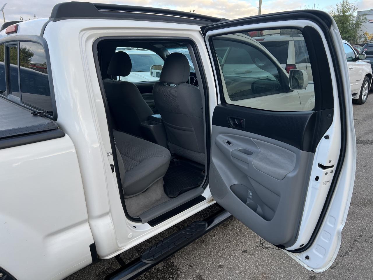 2011 Toyota Tacoma Double Cable TRD Sport Photo