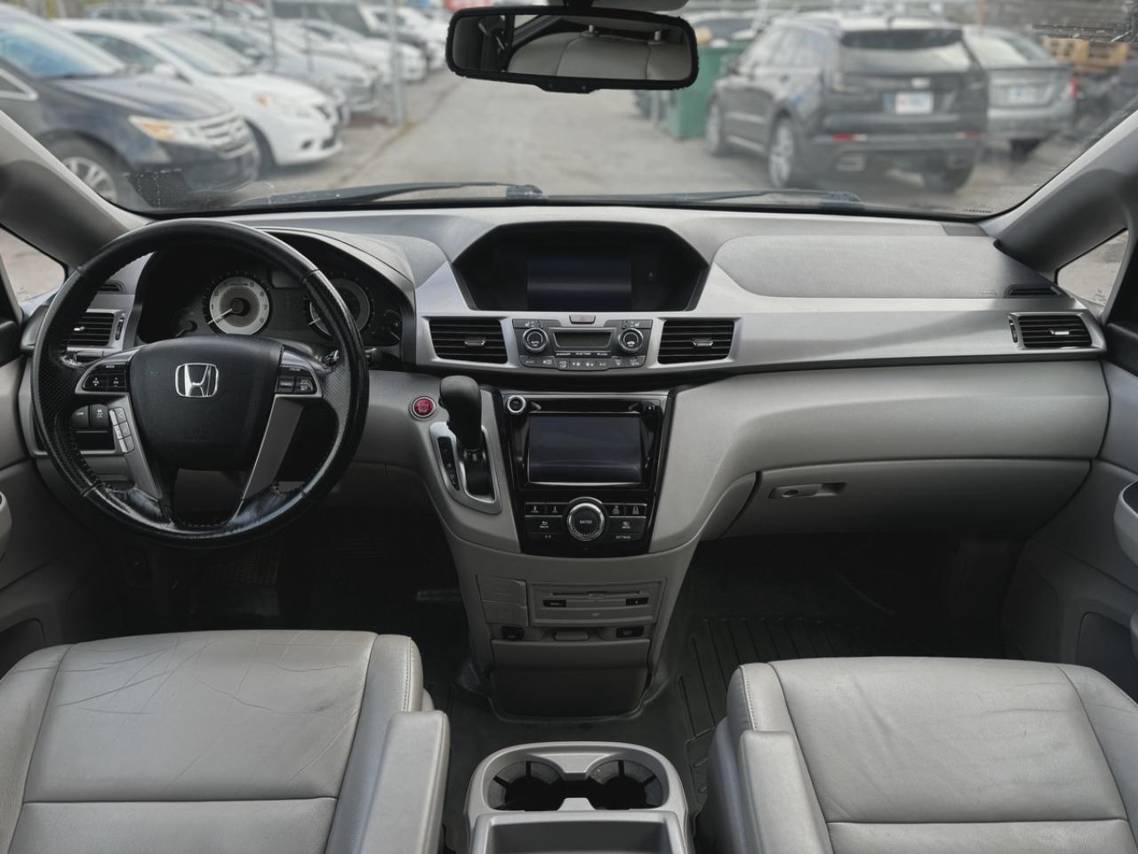 2015 Honda Odyssey EX-L with DVD Photo