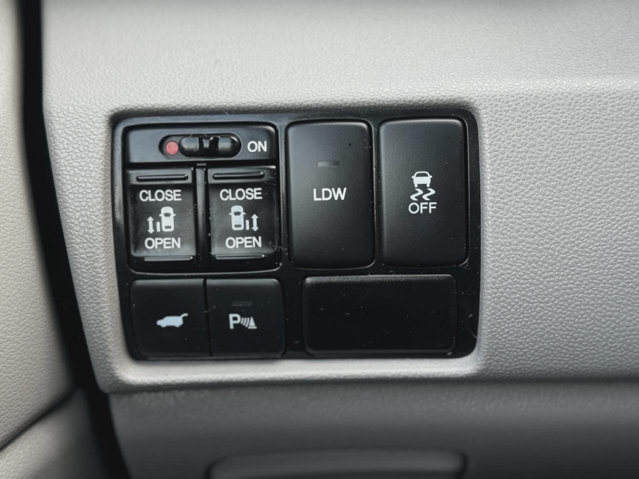 2015 Honda Odyssey EX-L with DVD Photo