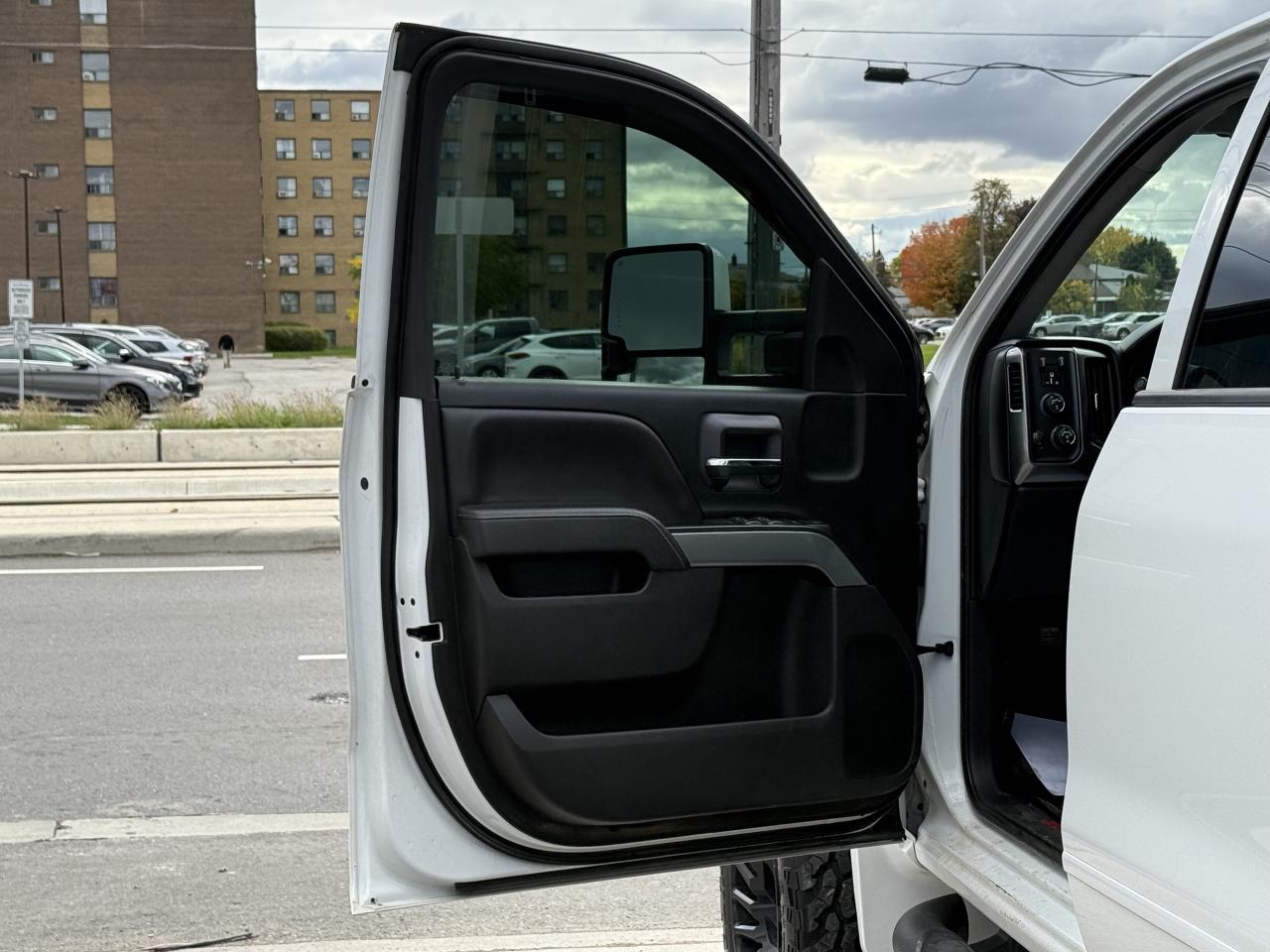2018 Chevrolet Silverado 1500 Z71 LT | LEATHER | LIFTED | RIMS Photo