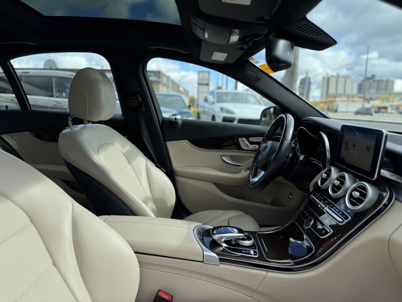 2016 Mercedes-Benz C-Class C300 //AMG SPORT | PANO | BACK UP CAMERA | LOADED Photo