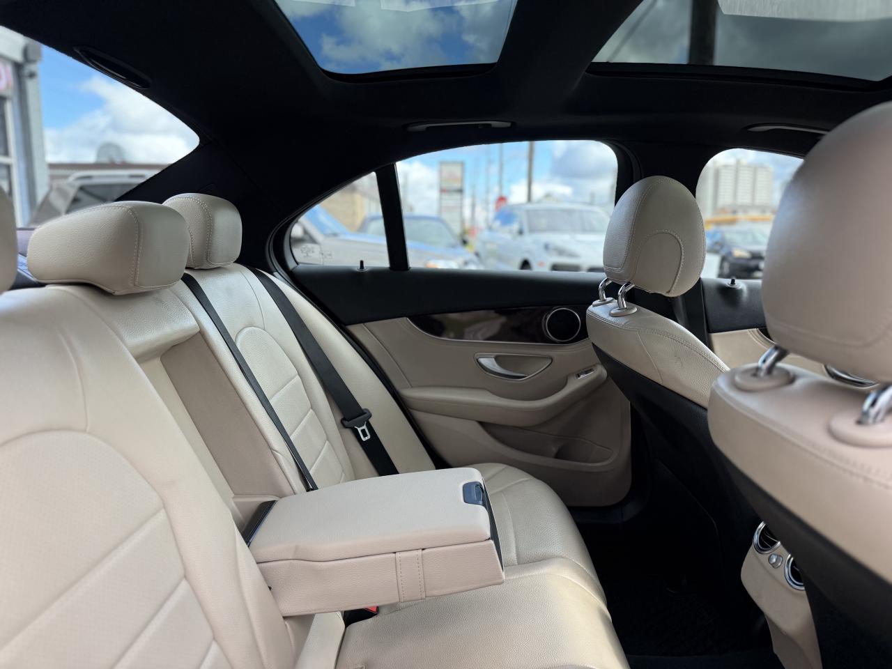 2016 Mercedes-Benz C-Class C300 //AMG SPORT | PANO | BACK UP CAMERA | LOADED Photo