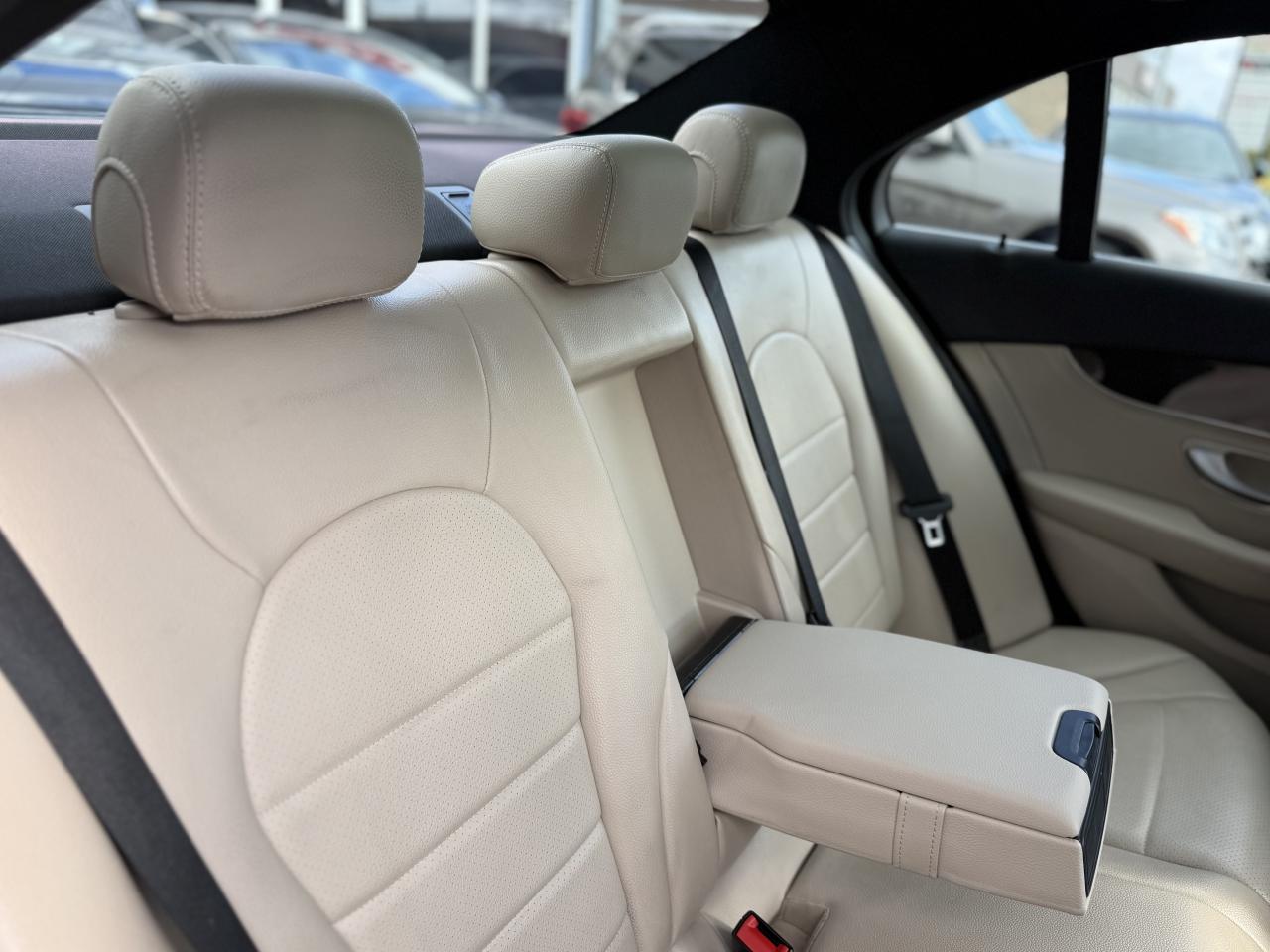 2016 Mercedes-Benz C-Class C300 //AMG SPORT | PANO | BACK UP CAMERA | LOADED Photo