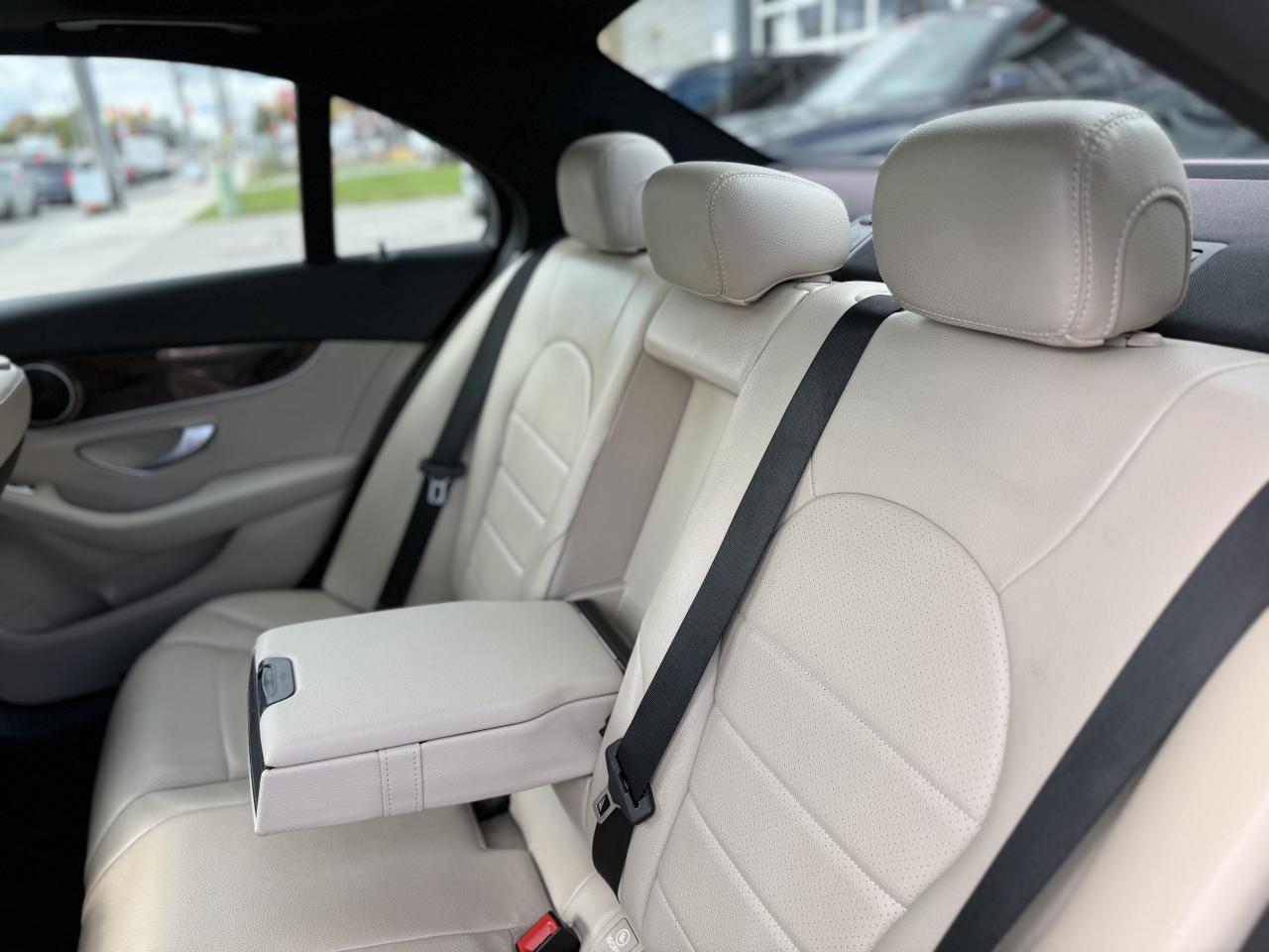 2016 Mercedes-Benz C-Class C300 //AMG SPORT | PANO | BACK UP CAMERA | LOADED Photo