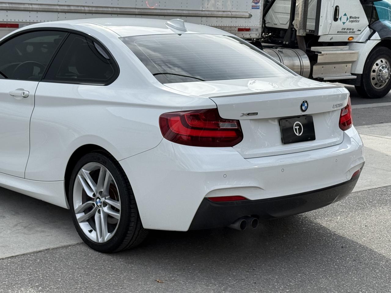 2015 BMW 2-Series //M SPORT | RED LEATHER | SUNROOF Photo