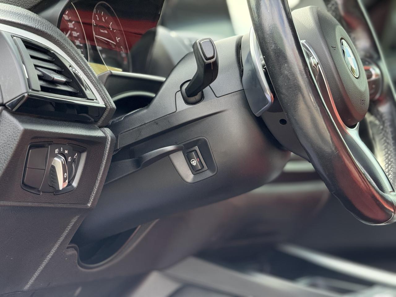 2015 BMW 2-Series //M SPORT | RED LEATHER | SUNROOF Photo