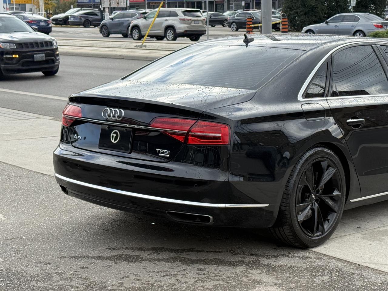 2016 Audi A8 UPGRADED | SUNROOF | BOSE | 360 CAMERA | Photo