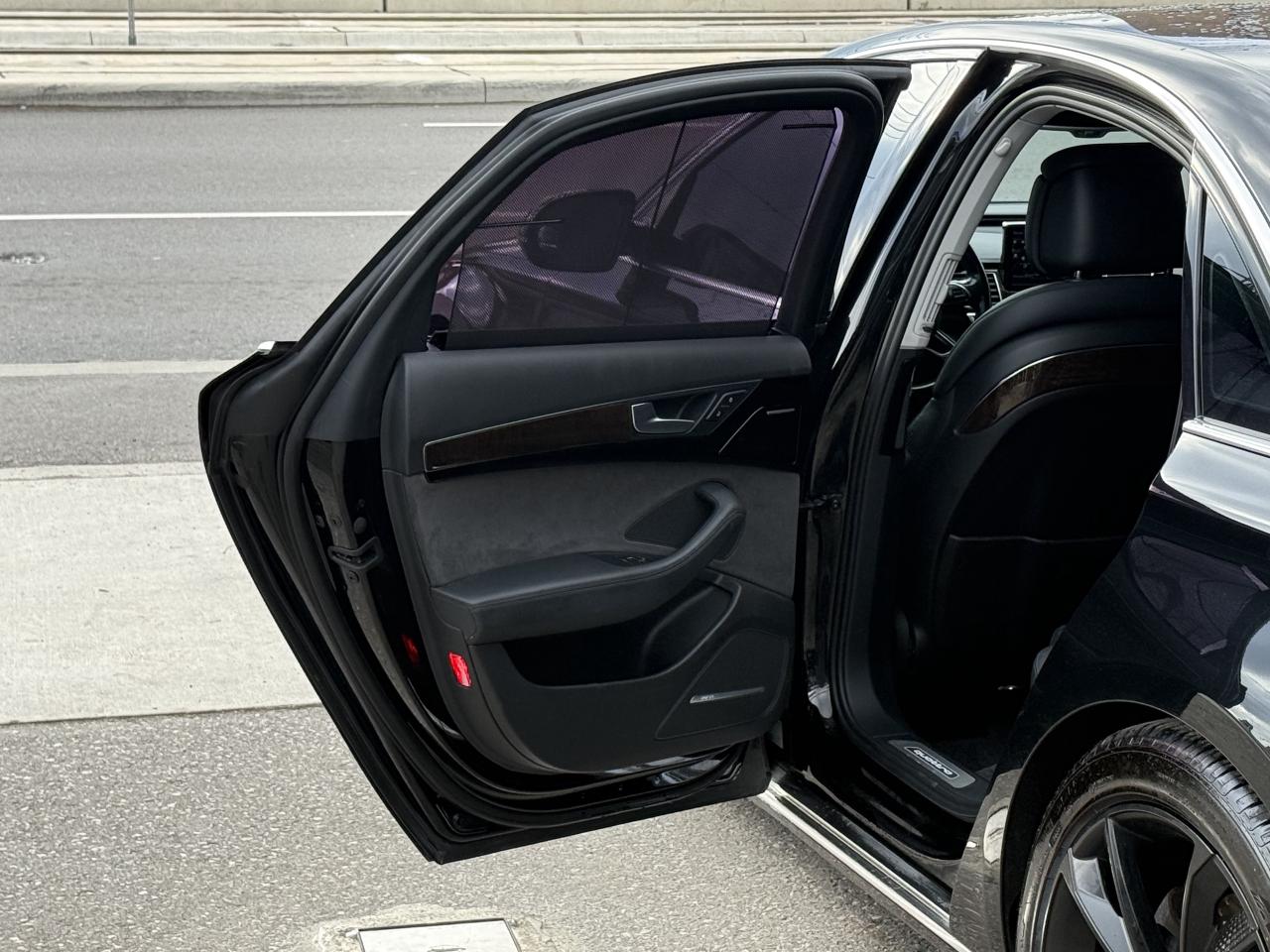 2016 Audi A8 UPGRADED | SUNROOF | BOSE | 360 CAMERA | Photo