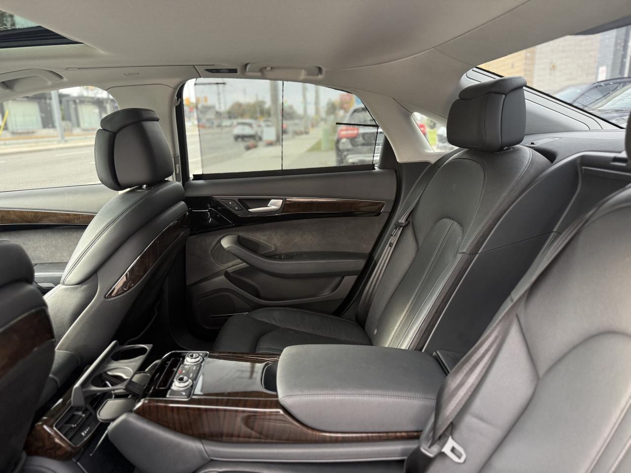 2016 Audi A8 UPGRADED | SUNROOF | BOSE | 360 CAMERA | Photo