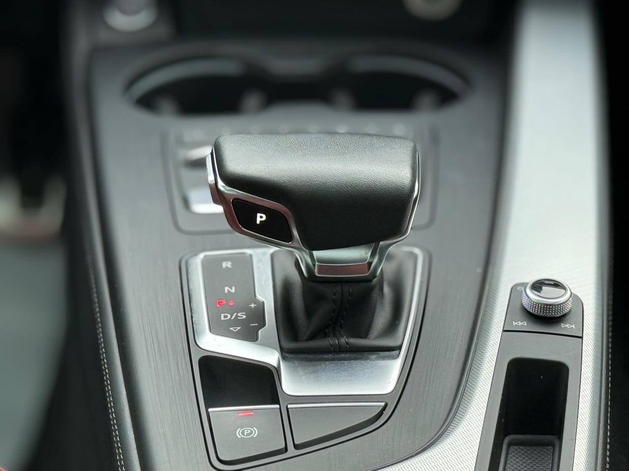 2019 Audi A5 Sportback TECHNIK | PANO | BANG & OLUFSEN | RED LEATHER Photo