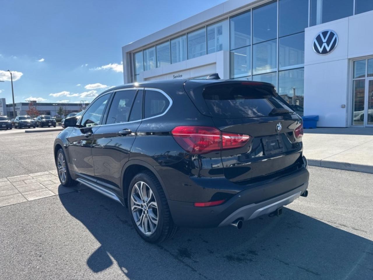 2018 BMW X1 xDrive28i  - Sunroof -  Heated Seats Photo