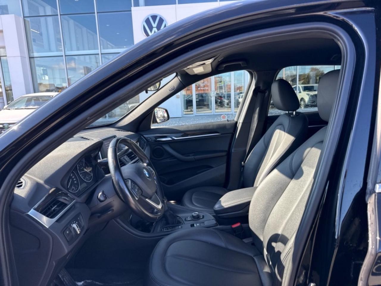 2018 BMW X1 xDrive28i  - Sunroof -  Heated Seats Photo