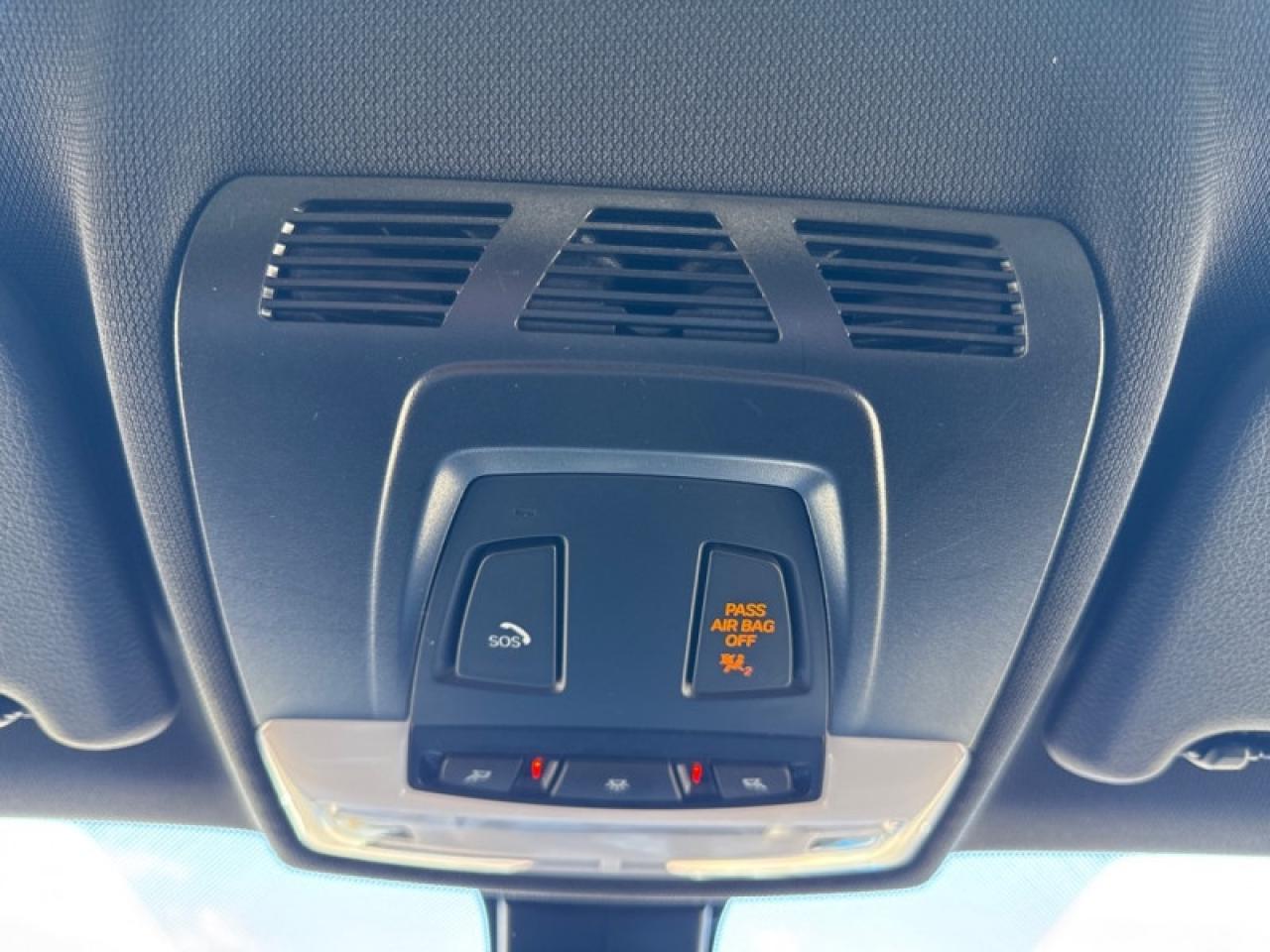 2018 BMW X1 xDrive28i  - Sunroof -  Heated Seats Photo