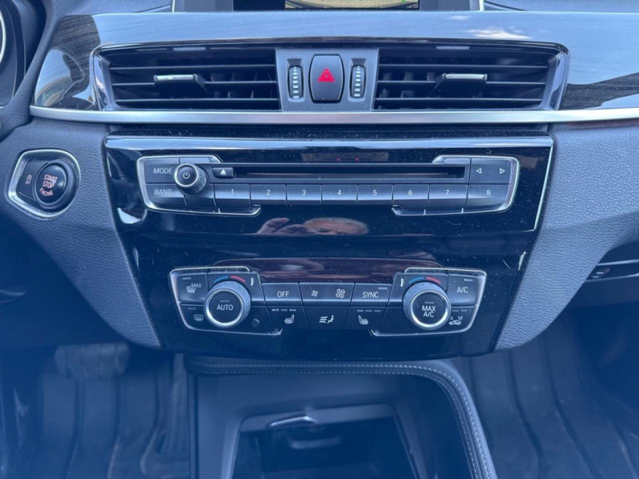 2018 BMW X1 xDrive28i  - Sunroof -  Heated Seats Photo