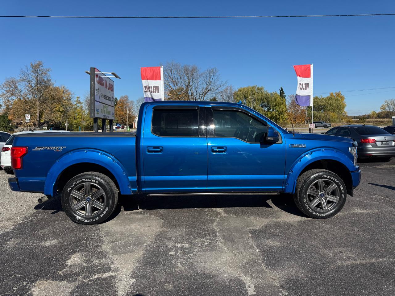 2018 Ford F-150 Lariat 4WD SuperCrew 5.5' Box Photo32