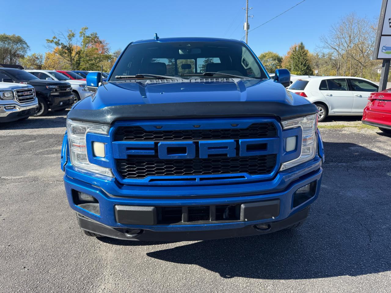 2018 Ford F-150 Lariat 4WD SuperCrew 5.5' Box Photo8