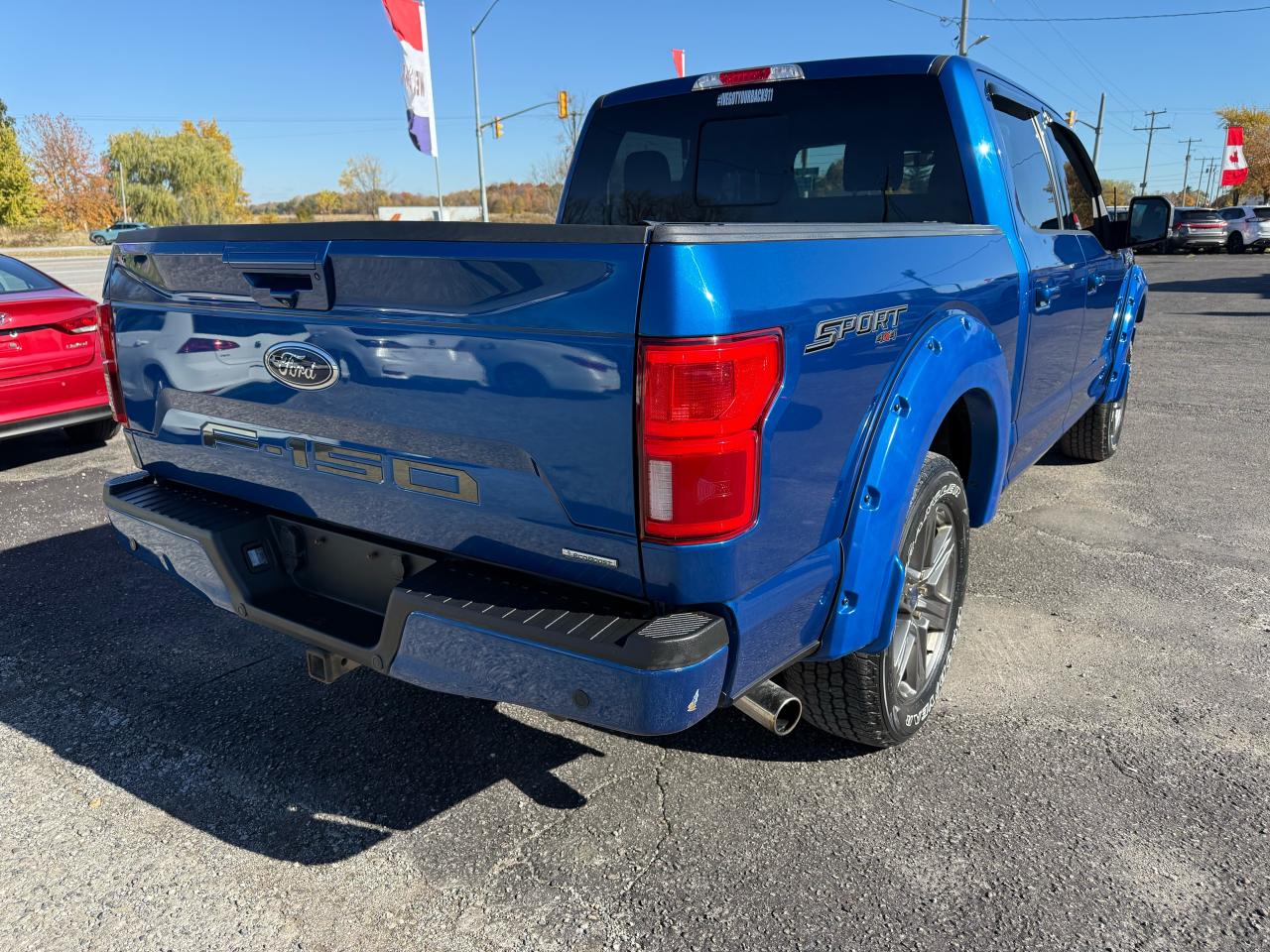 2018 Ford F-150 Lariat 4WD SuperCrew 5.5' Box Photo4