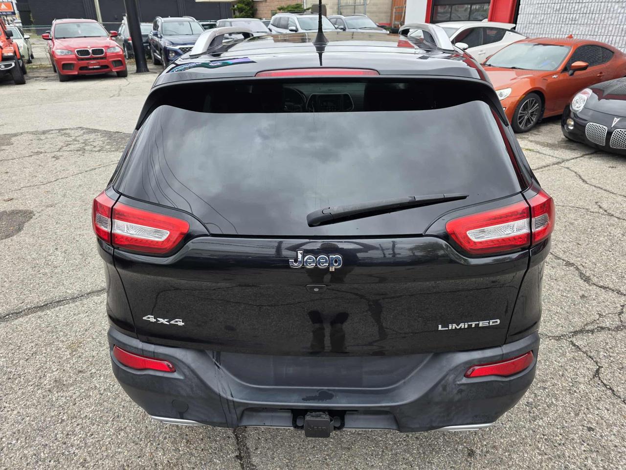 2016 Jeep Cherokee 4WD 4Dr Limited Photo4