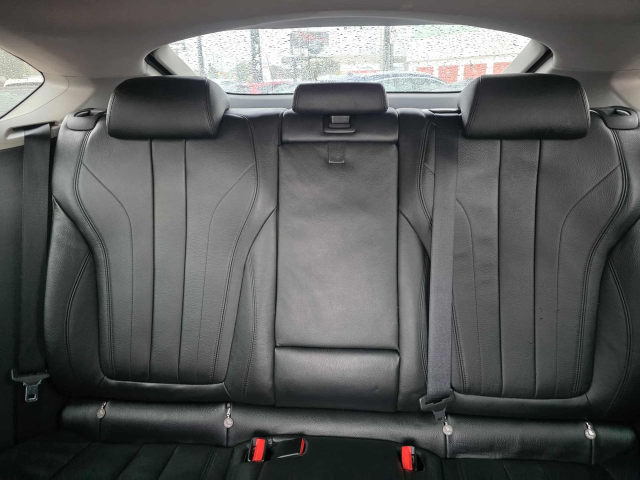 2016 BMW X6 AWD xDrive35i Photo