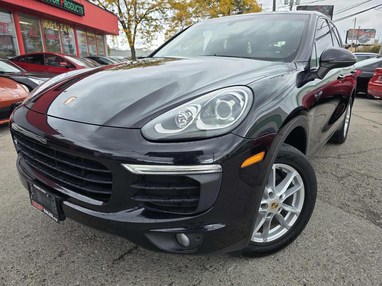 2017 Porsche Cayenne Platinum Edition AWD Photo