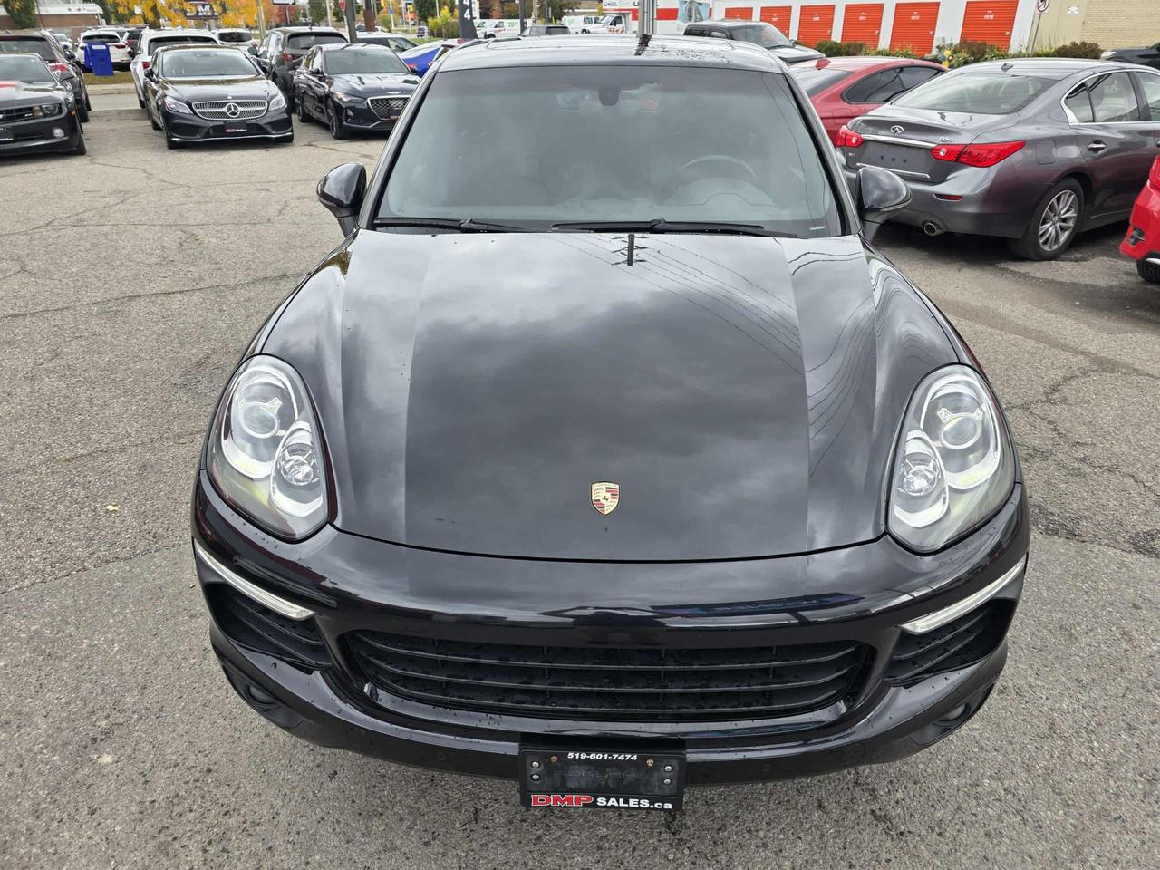 2017 Porsche Cayenne Platinum Edition AWD Photo
