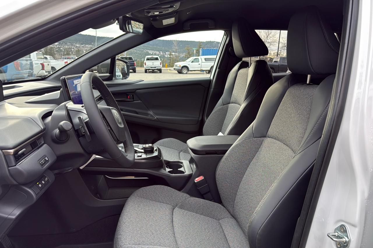 2026 Toyota bZ XLE AWD Photo