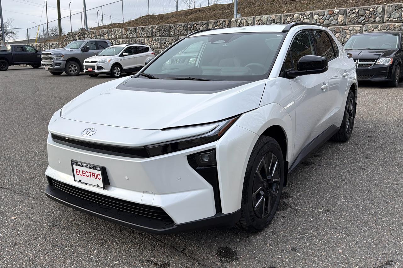 2026 Toyota bZ XLE AWD Photo2