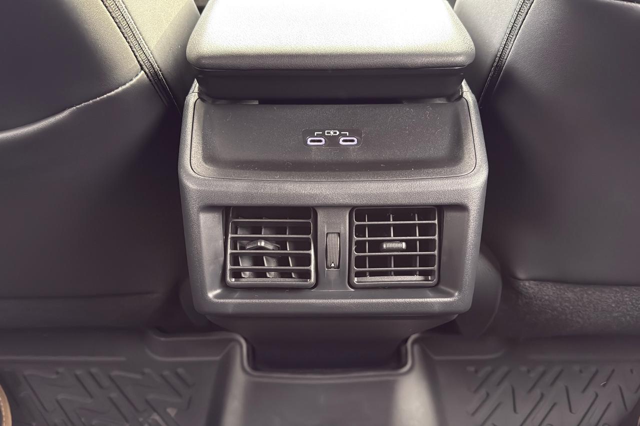 2026 Toyota bZ XLE AWD Photo