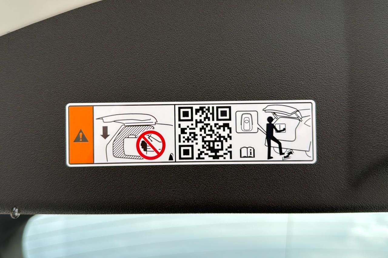 2026 Toyota bZ XLE AWD Photo