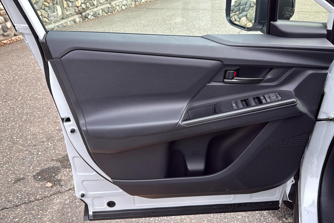 2026 Toyota bZ XLE AWD Photo