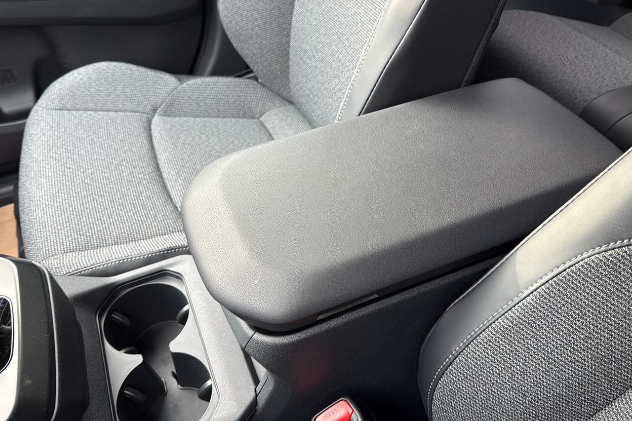 2026 Toyota bZ XLE AWD Photo